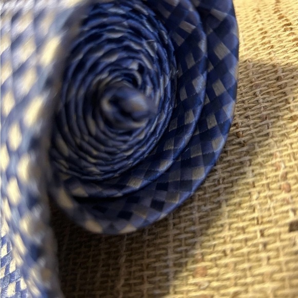 Nicole Miller Blue and Silver Checkered Men's All Silk Tie - Picture 5 of 9